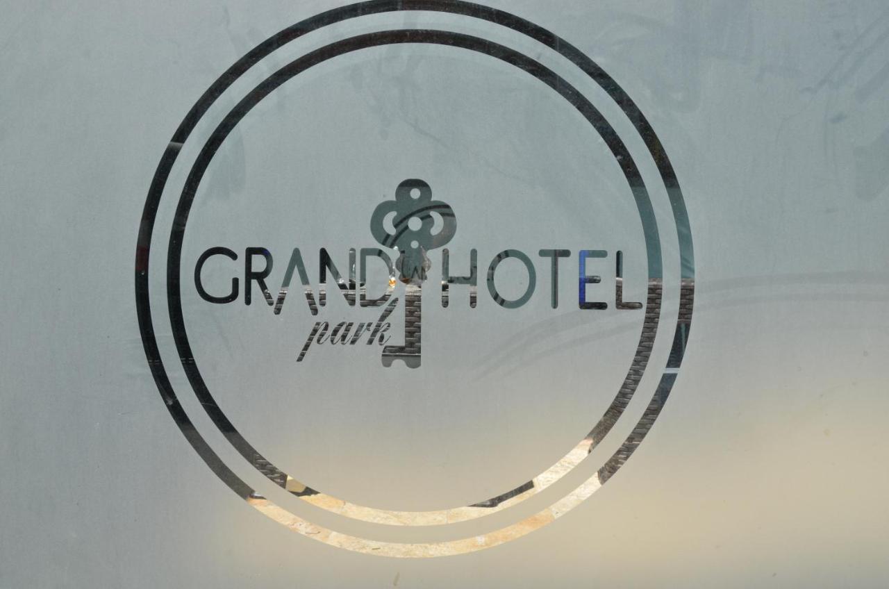 Grand Park Hotel Corlu Exterior photo